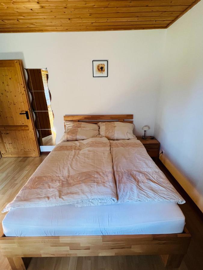 Ferienwohnung Derscheid 머치 외부 사진